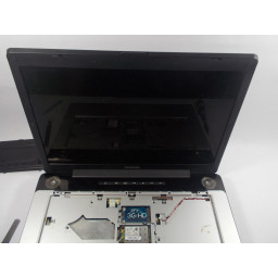 Замена экрана Toshiba Satellite A215 S4697