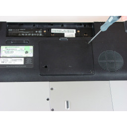 Замена крышки ОЗУ HP Pavilion dv5000